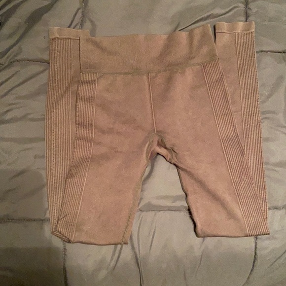 Aeropostale military green leggings